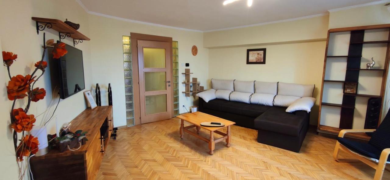 Apartment Palace Of Parliament Bucarest Extérieur photo