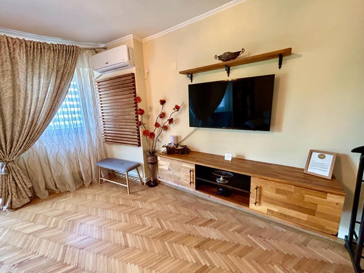 Apartment Palace Of Parliament Bucarest Extérieur photo